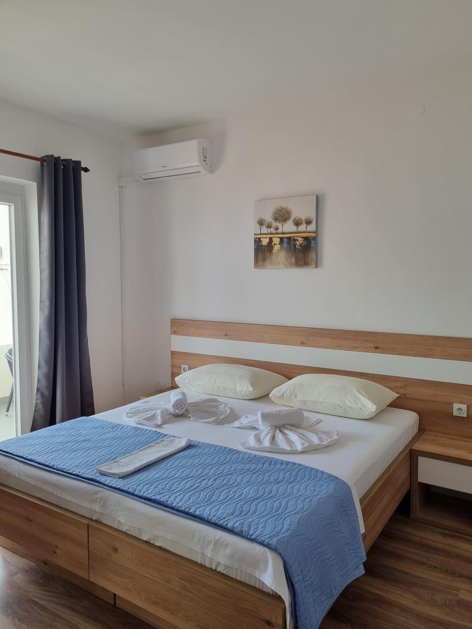 Couette-café Miramar Starigrad Paklenica